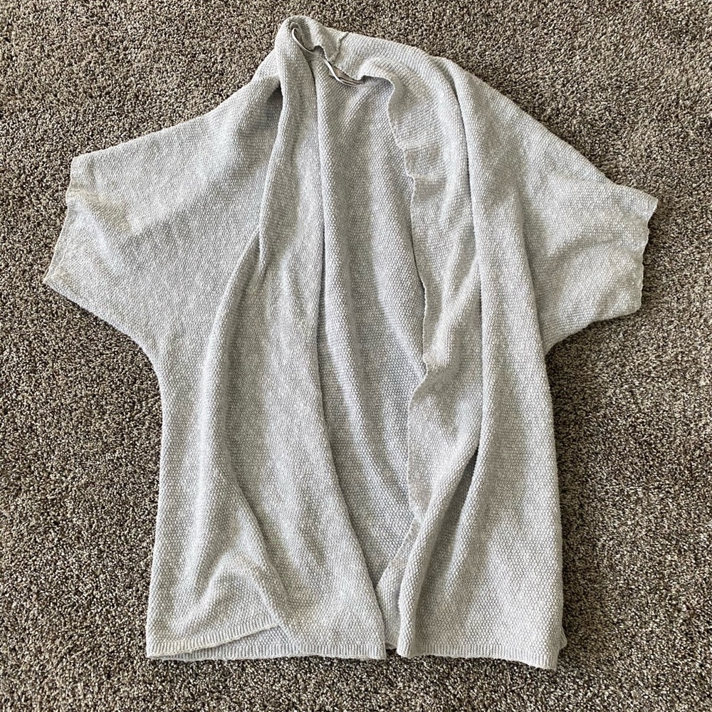 Lightly worn Loft oversized sweater.